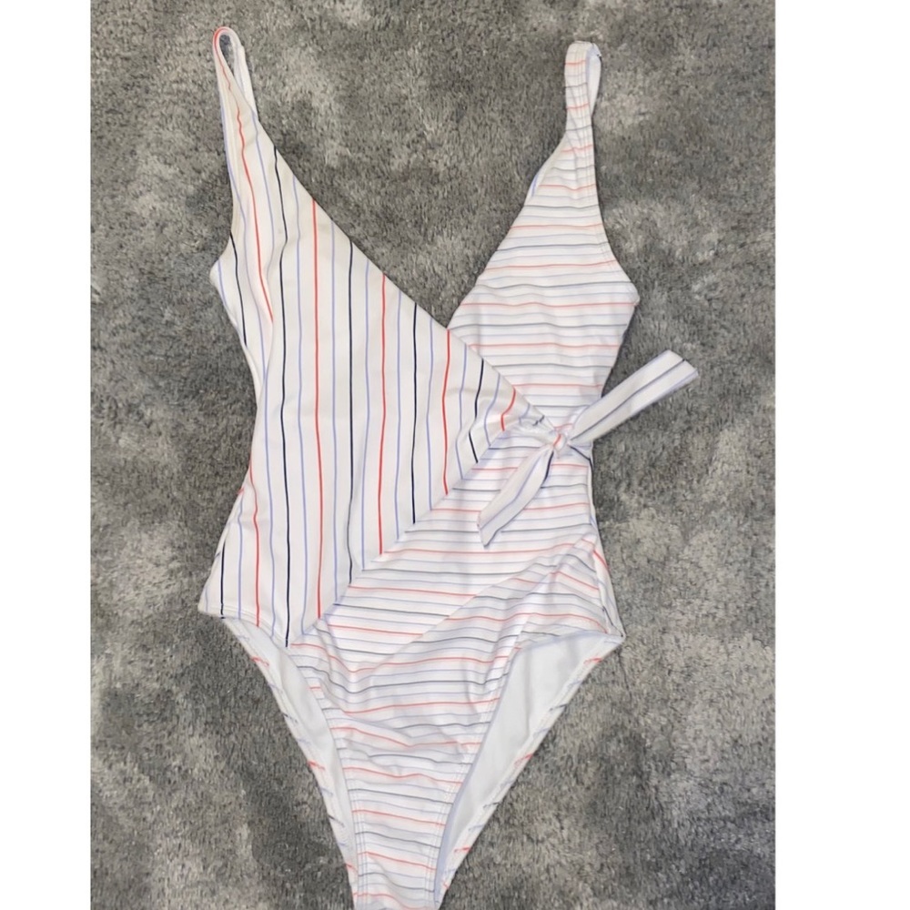 one price bathing suit